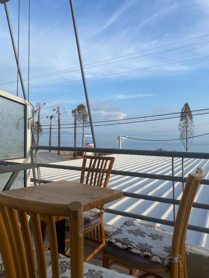 הימארה Wave N' Sea Apartments מראה חיצוני תמונה